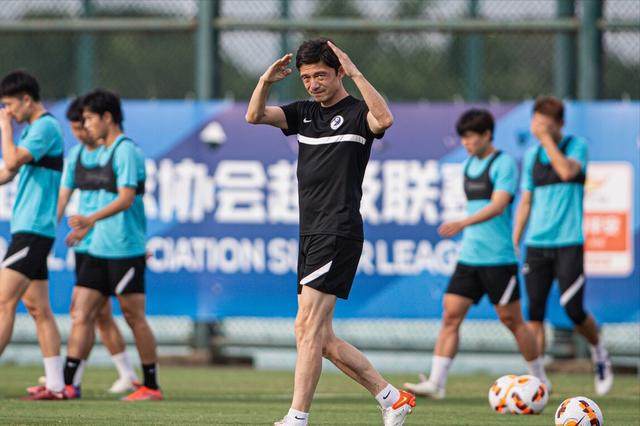 1657552197691024119.jpg xiehui.jpg